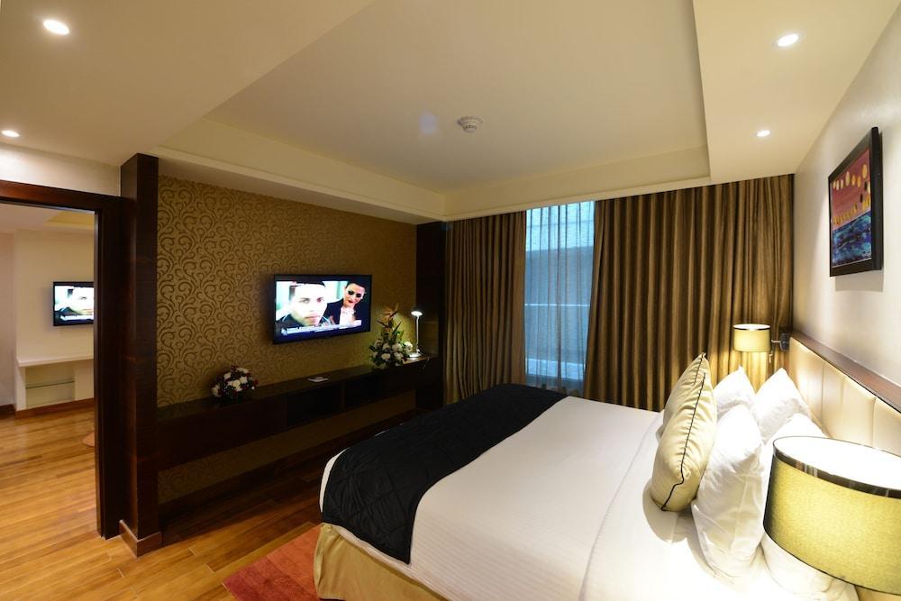 Howard Johnson By Wyndham, Hebbal, Bengaluru Bagian luar foto