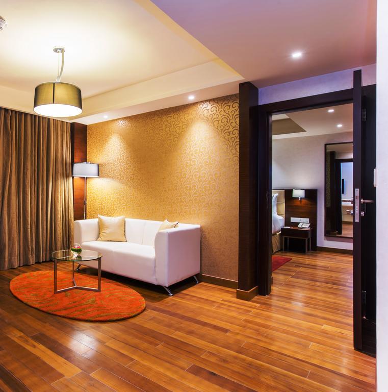 Howard Johnson By Wyndham, Hebbal, Bengaluru Bagian luar foto