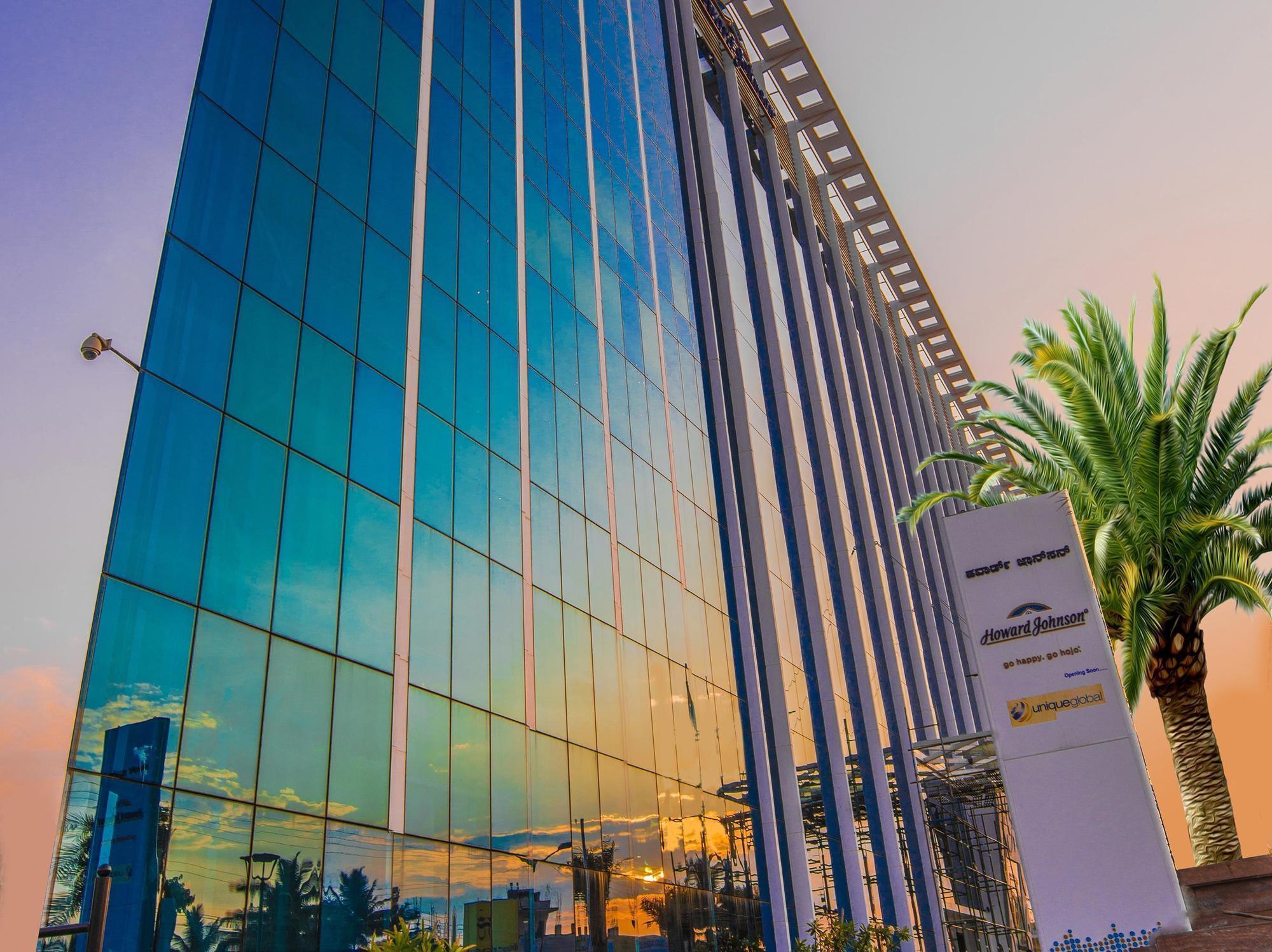Howard Johnson By Wyndham, Hebbal, Bengaluru Bagian luar foto