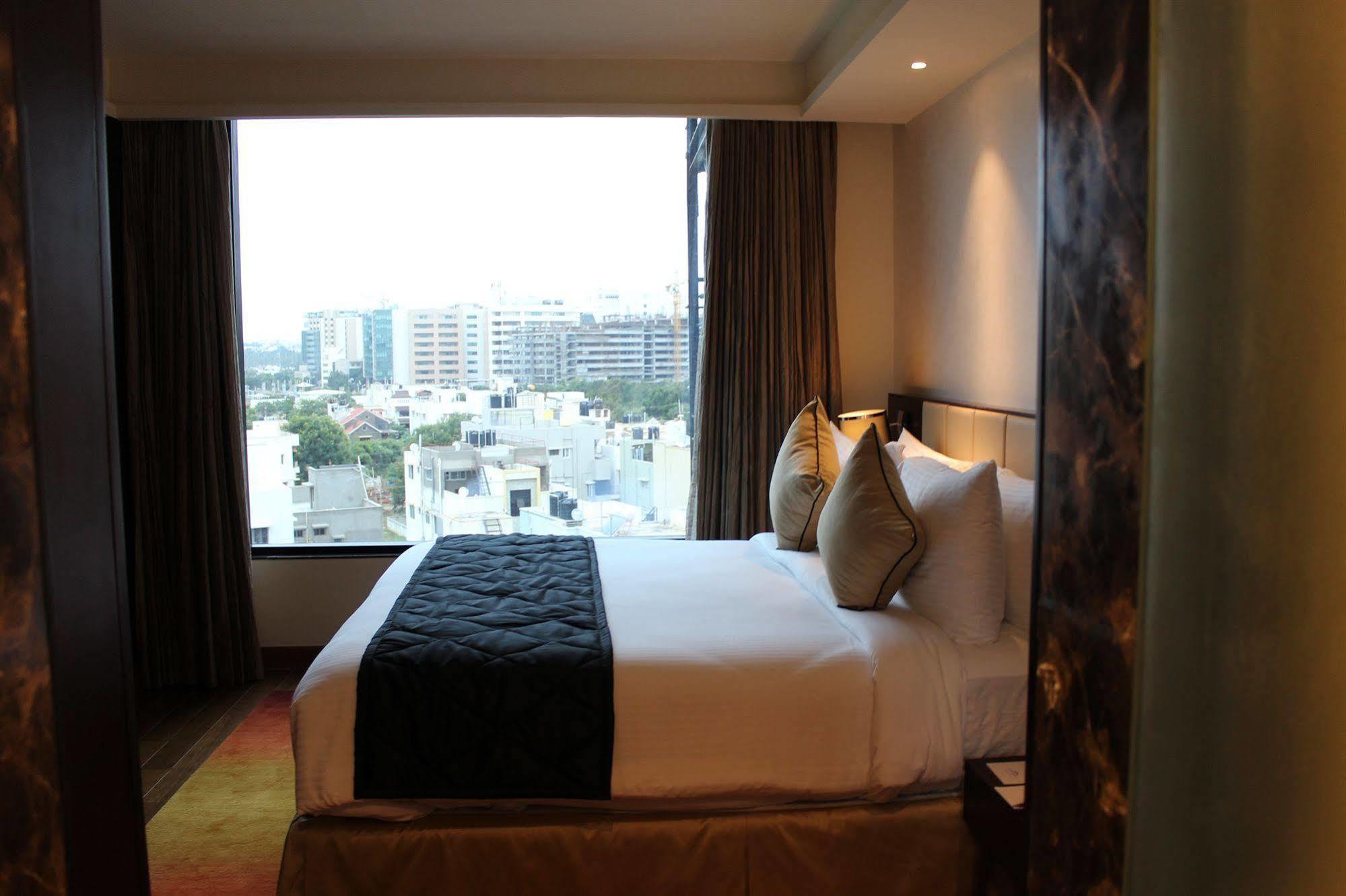 Howard Johnson By Wyndham, Hebbal, Bengaluru Bagian luar foto