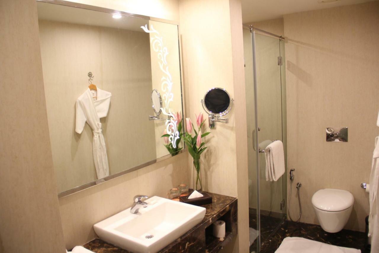 Howard Johnson By Wyndham, Hebbal, Bengaluru Bagian luar foto