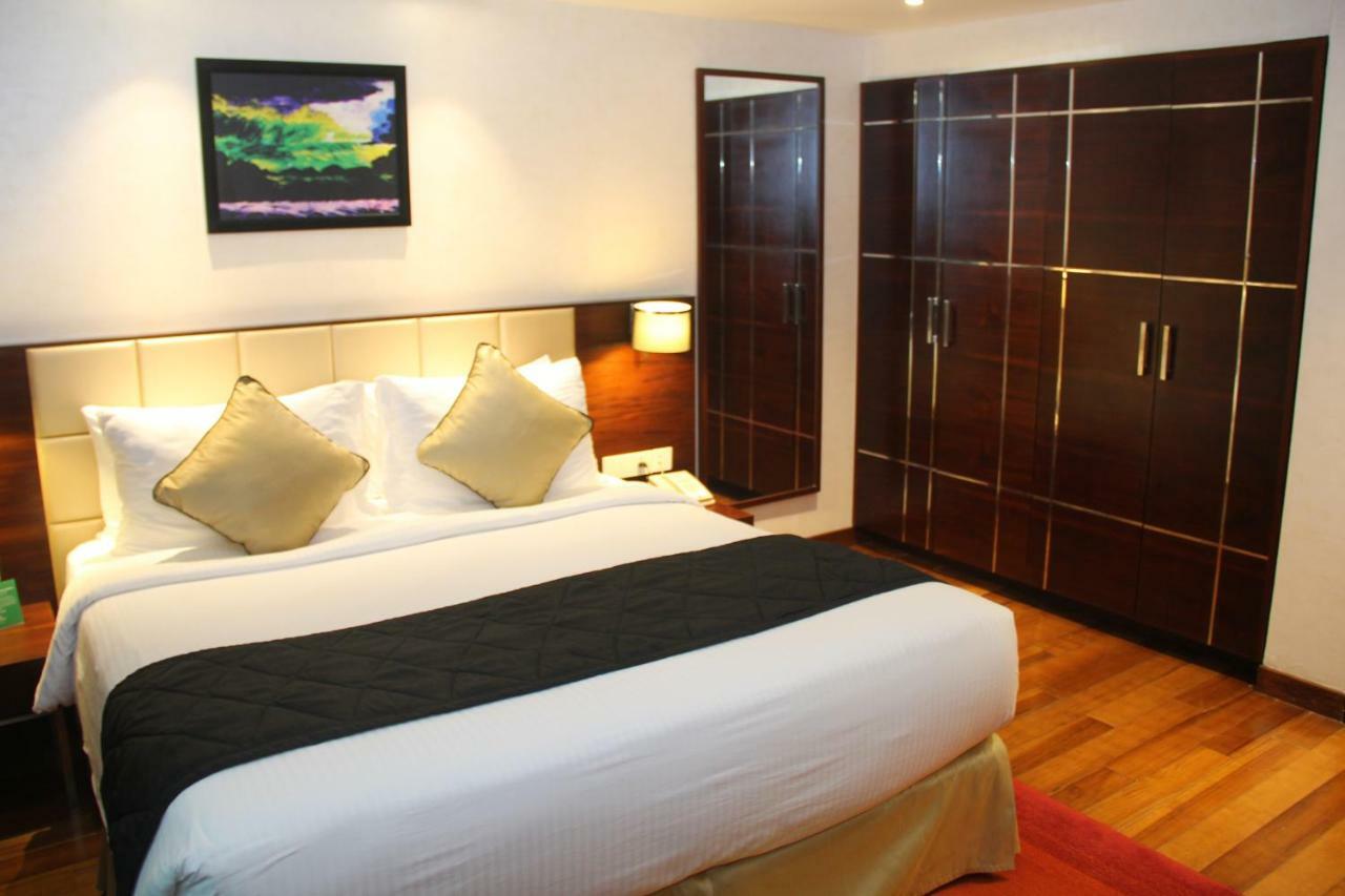 Howard Johnson By Wyndham, Hebbal, Bengaluru Bagian luar foto