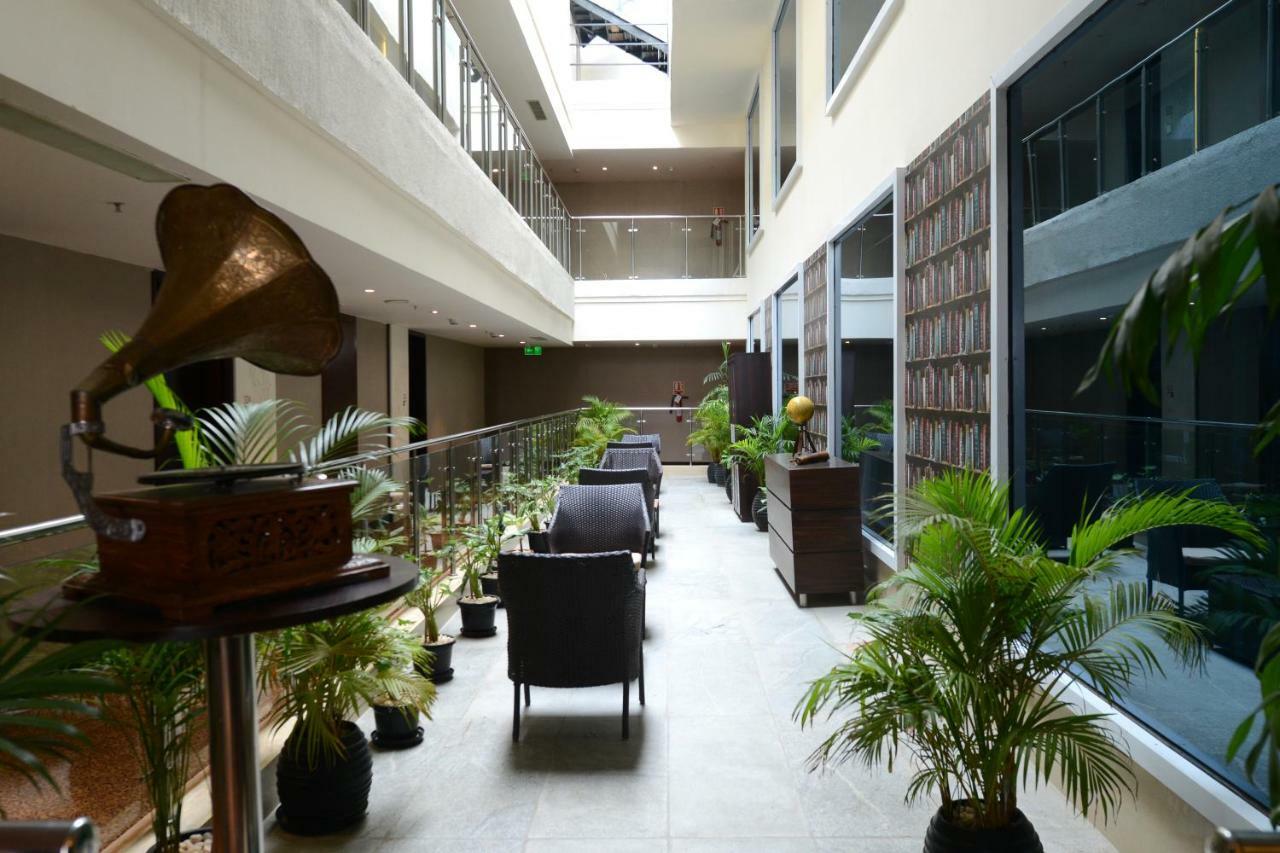 Howard Johnson By Wyndham, Hebbal, Bengaluru Bagian luar foto